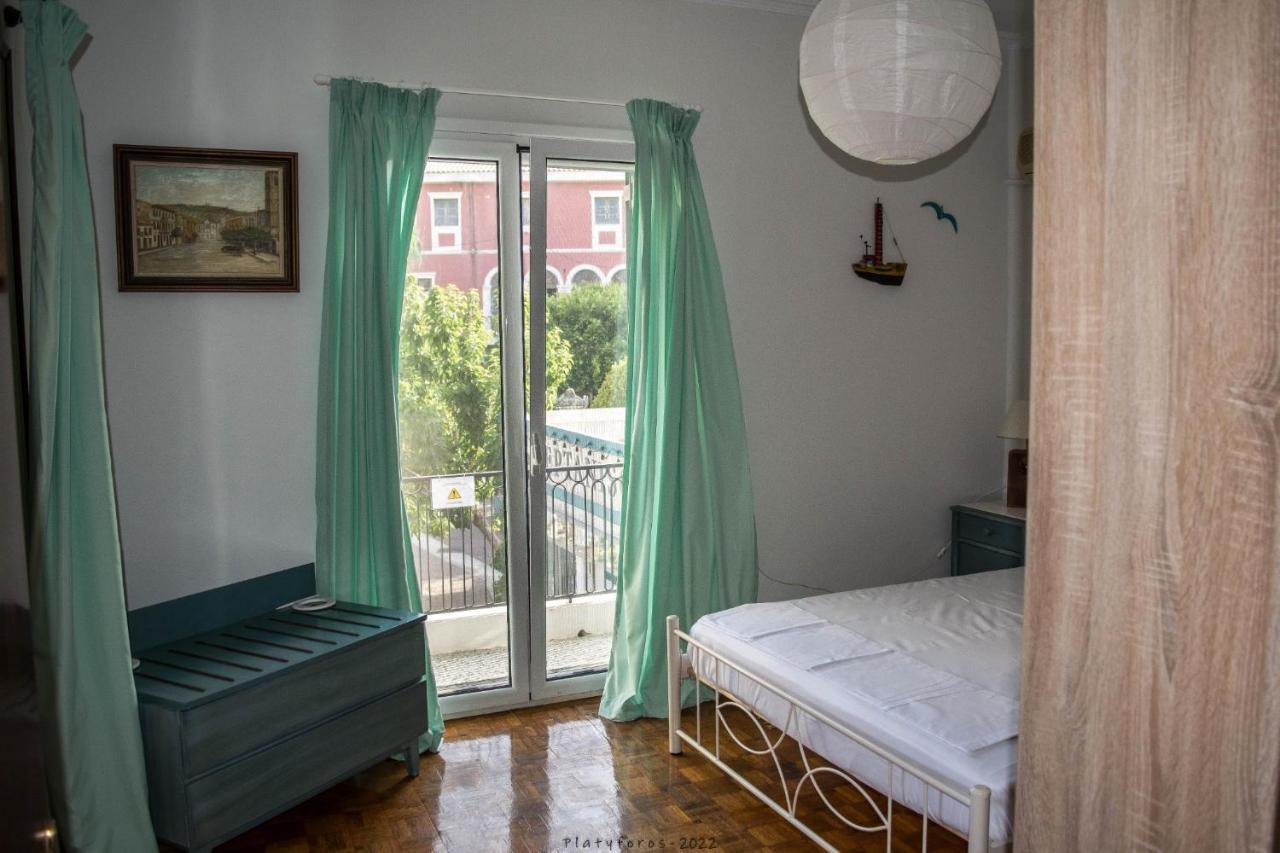 Platyforos, In City Central Of Zakynthos Exterior foto